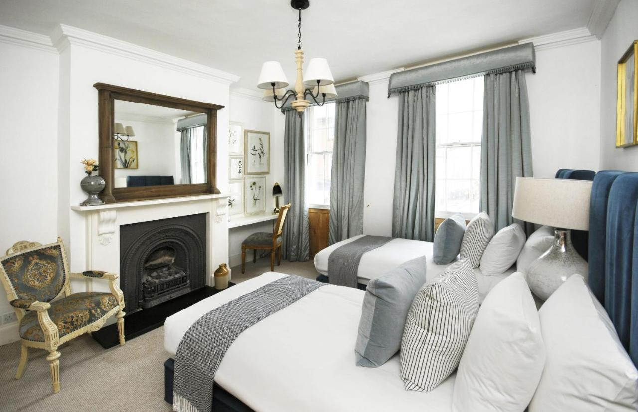 Вилла Dolls House - Luxury Townhouse *Sleeps 10* Хенли-на-Темзе Экстерьер фото